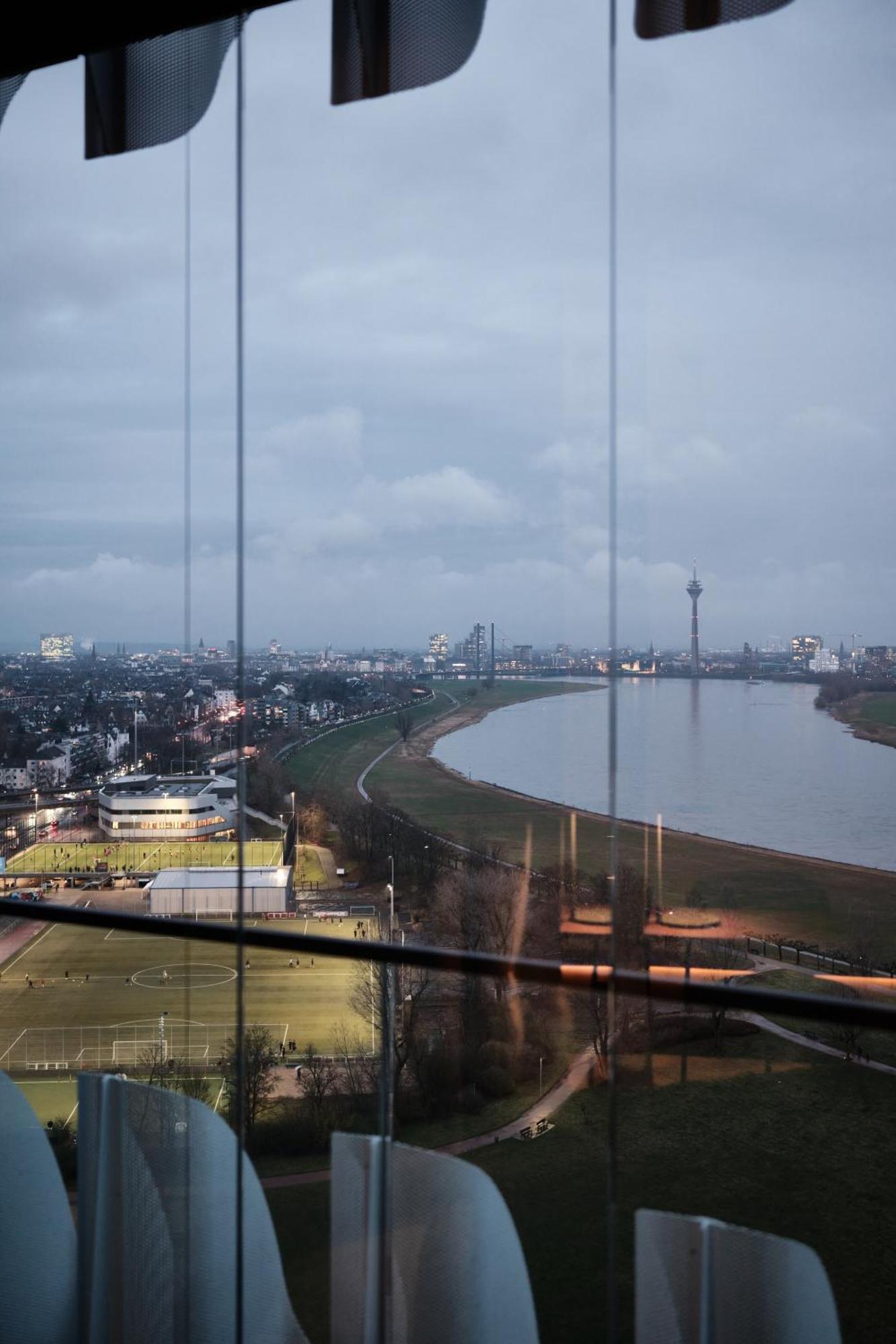 The Zipper Hotel Und Apartments ดุสเซลดอร์ฟ ภายนอก รูปภาพ